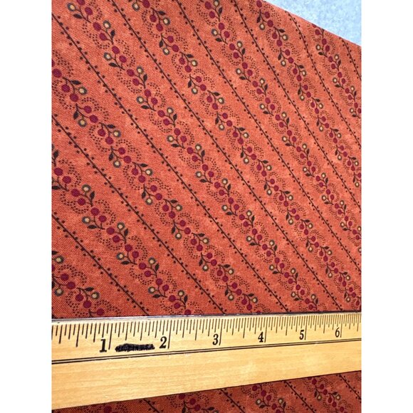 Vintage Floral Cotton Fabric 10" x 22" Brick Red & Pink with Diagonal Berry Moti - Picture 3 of 5